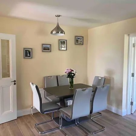 Lakeview Holiday home *