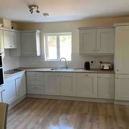 Lakeview * Ballinamore